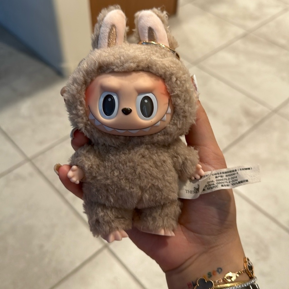POPMART LABUBU THE MOSTERS EXPECTING MACARON